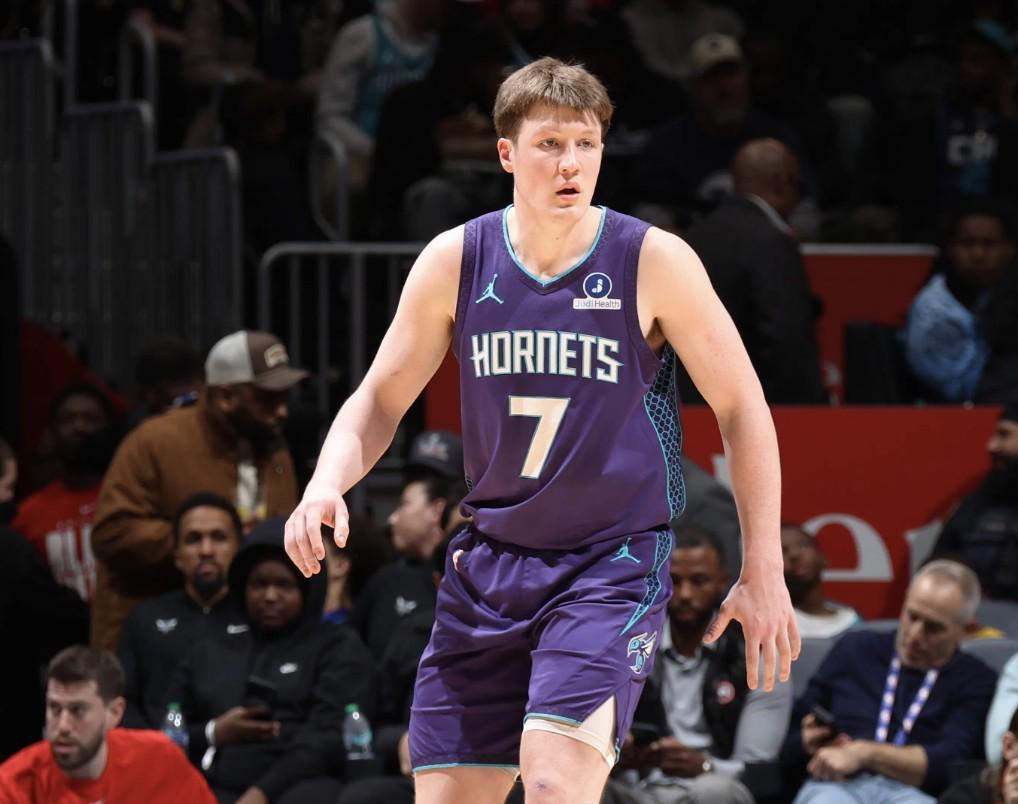 NBA新秀榜：克努佩尔继续榜首，弗拉格第二，哈珀升至第四